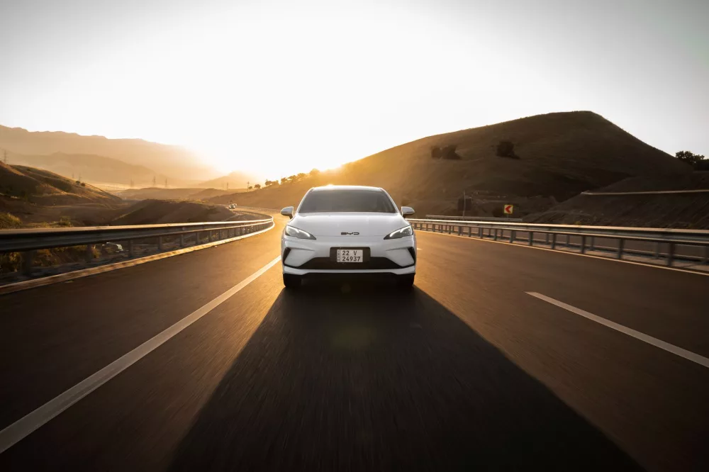 Xiaomi SU7: Decoding the Tech Giant's Bold Leap into Electric Vehicles